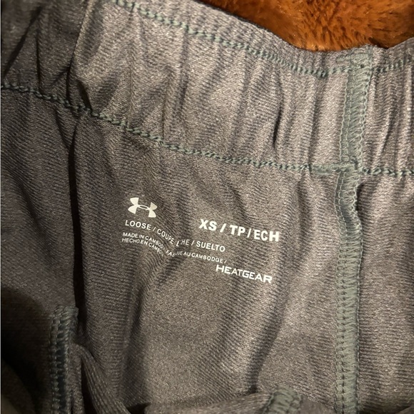 Shorts - Picture 2 of 2